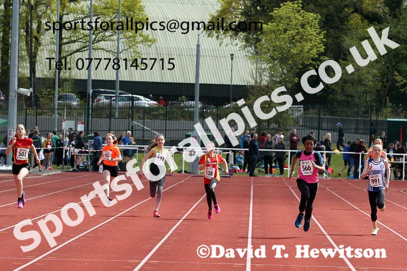 200 metres, 2021 NECAA Middlesbrough Open Meting, Sunday, May 9th. Photo: David T. Hewitson/Sports for All Pics